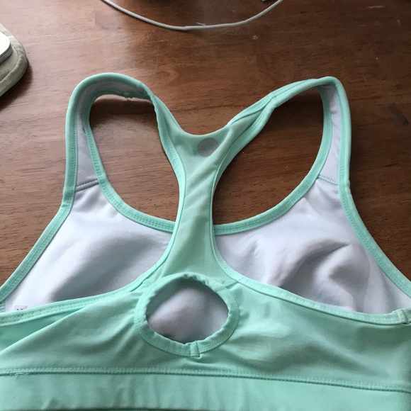 Avis Sports Bra - Picture 2 of 2